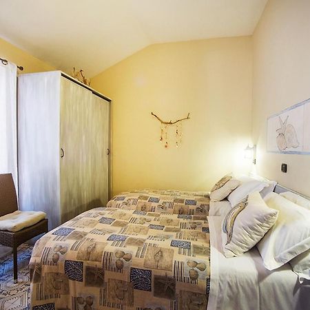 L'Antico Borgo Elena Noli Hotel Bagian luar foto