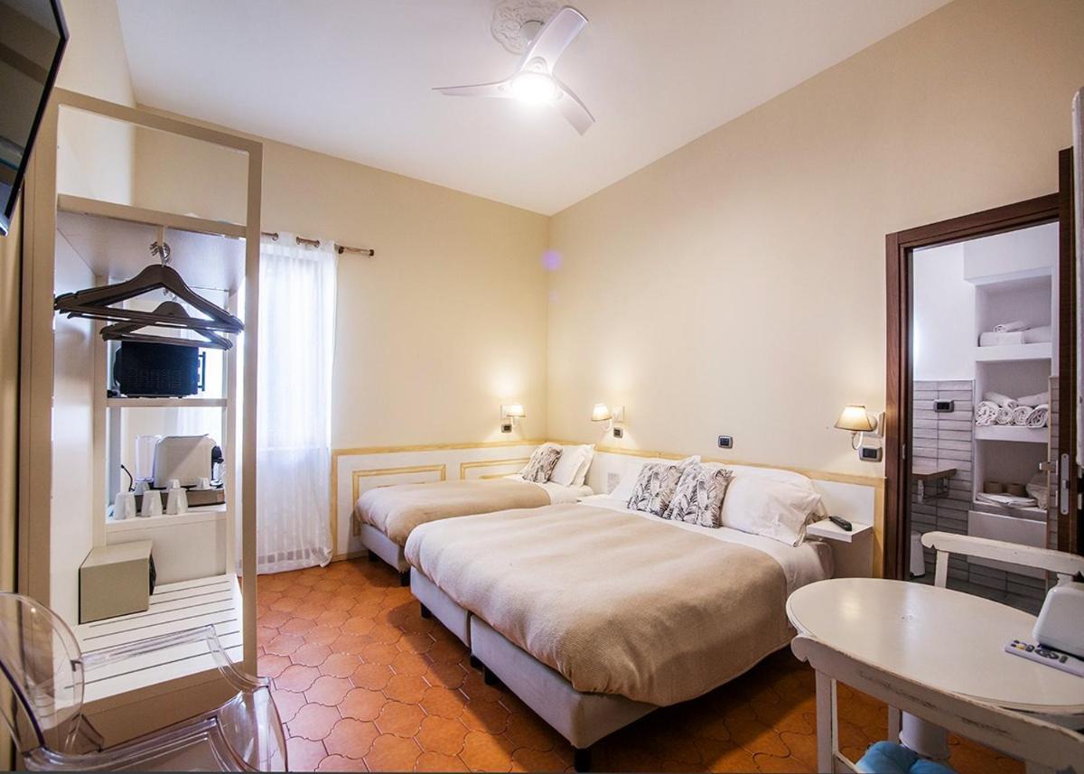 L'Antico Borgo Elena Noli Hotel Bagian luar foto